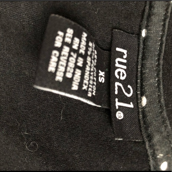 Flower Baseball Tee - Picture 3 of 3